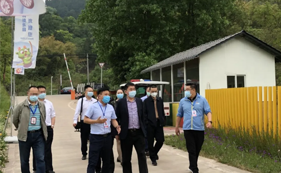 四川AG尊时凯龙人生就博集团党委委员、副总经理沈钧一行到金龙长城景区调研 1周前