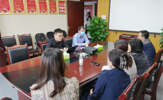 AG尊时凯龙人生就博置业公司召开项目推进工作法律咨询会